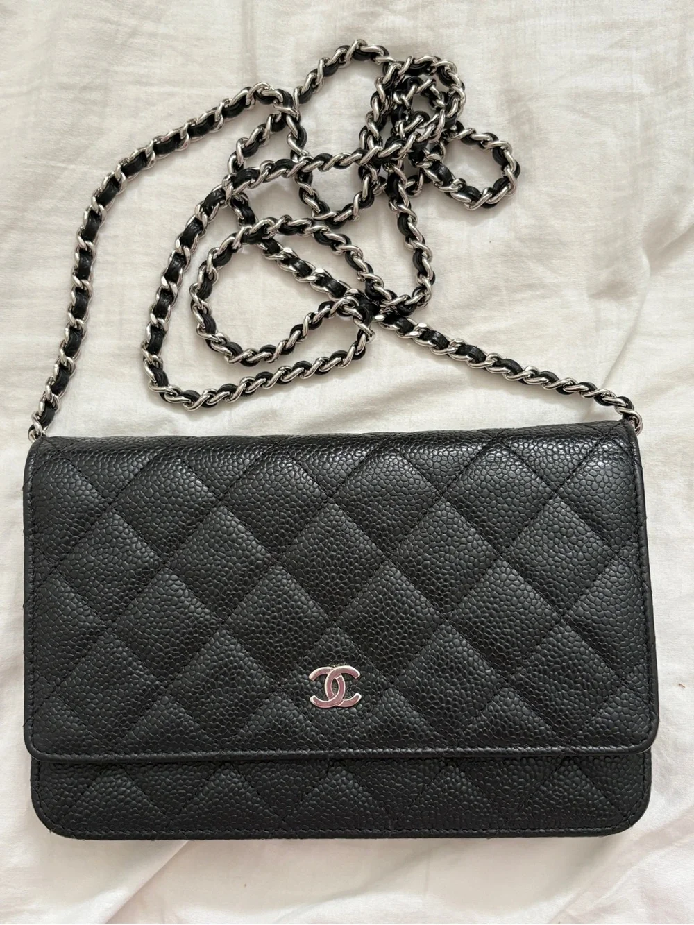 CHANEL Black Quilted Caviar Leather Crossbody Wallet with Silver Chain